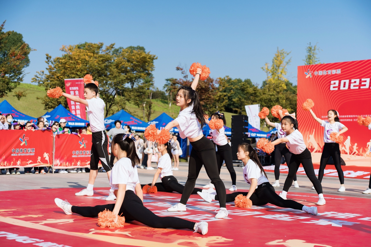 2023全民健身挑戰(zhàn)日長沙站落幕，近兩千市民參與挑戰(zhàn)，點燃運動激情！